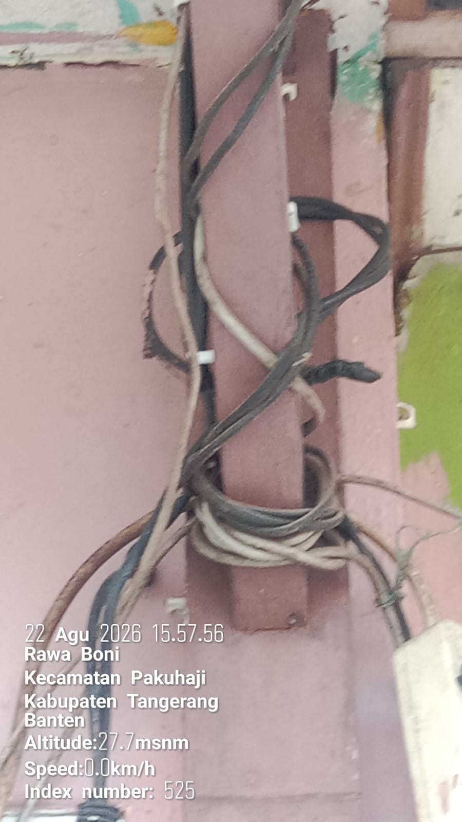 Warga Soroti Instalasi Listrik Kantor Desa Rawa Boni, PLN Diminta Segera Lakukan Pengecekan