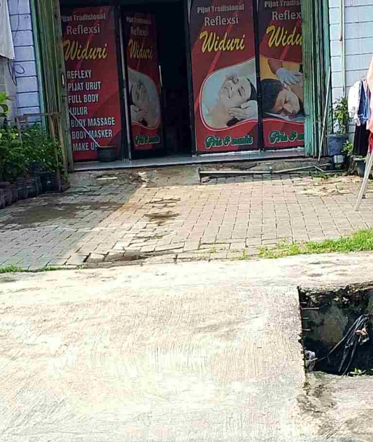 Warga Nilai Refleksi Widuri Kutabumi Di duga "Kebal Hukum", Tuntut Penegakan Aturan Usaha Jasa Pijat